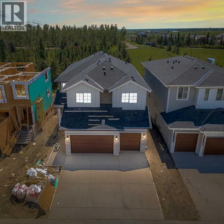 348 Waterford Grv, Chestermere, AB T1X 2Z9