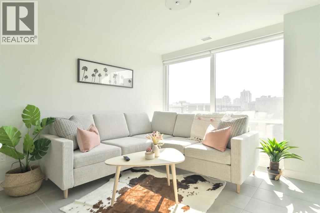 303 13 Avenue Sw Unit 801, Calgary, AB T2R 0Y9