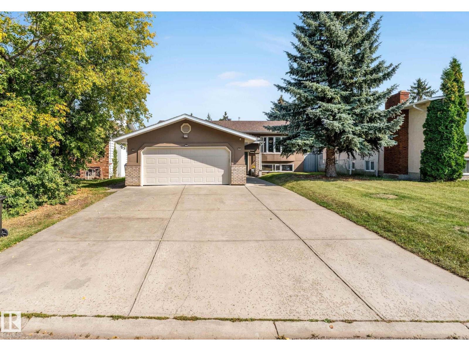 67 St Nw Unit 3923, Edmonton, AB T6K 2N7