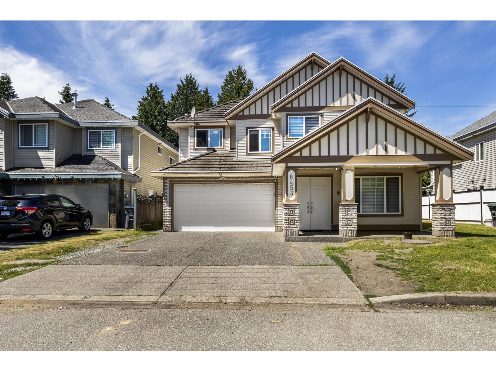 141 Street Unit 6453 #a, Surrey, BC V3W 1R5