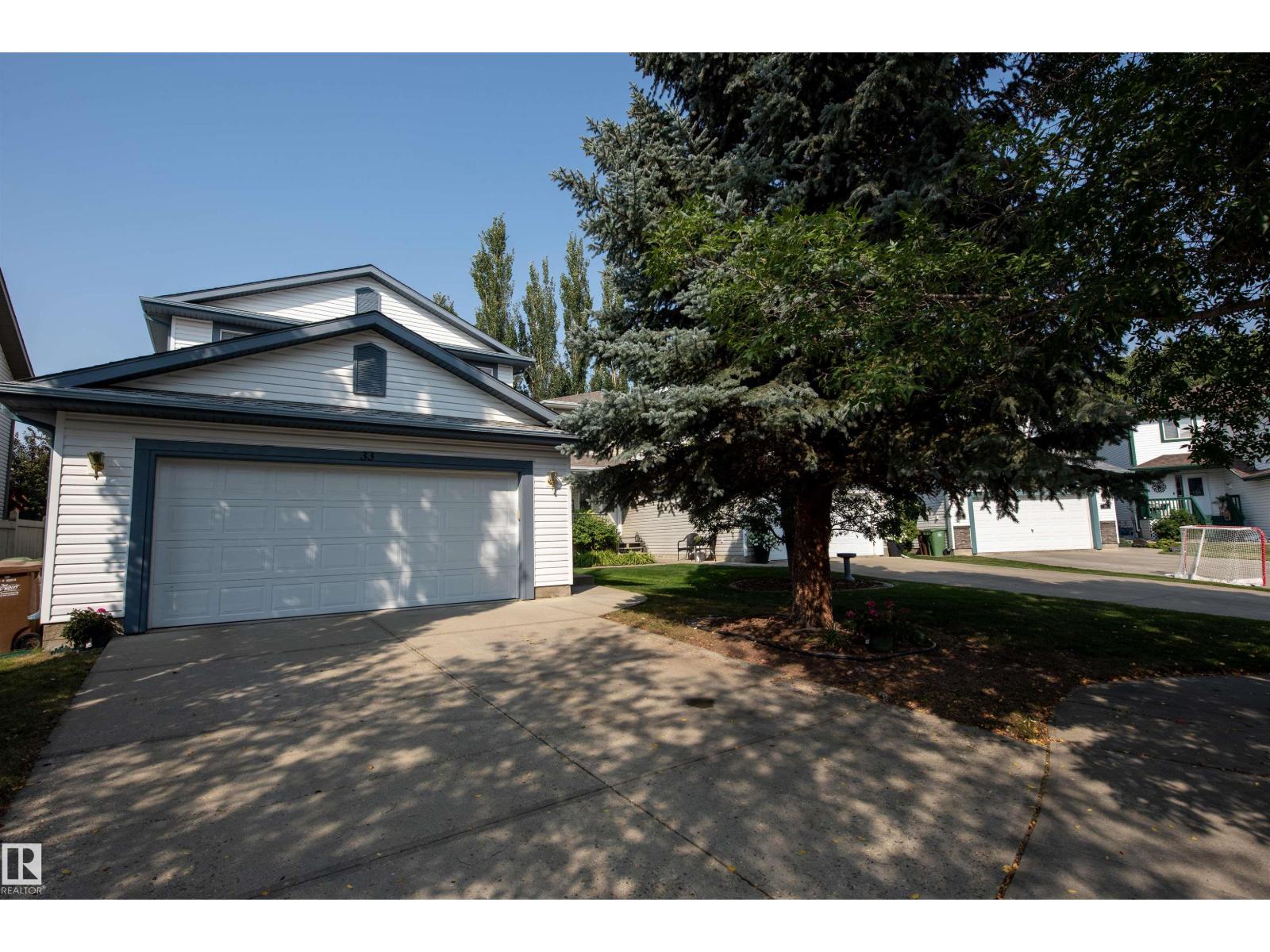 33 Eastcott Dr, St. Albert, AB T8N 7B1
