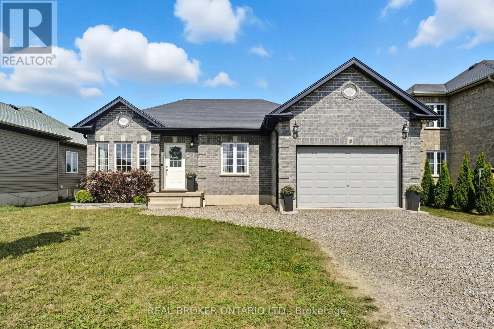 18 Dennis Dr, Norwich, ON N0J 1P0