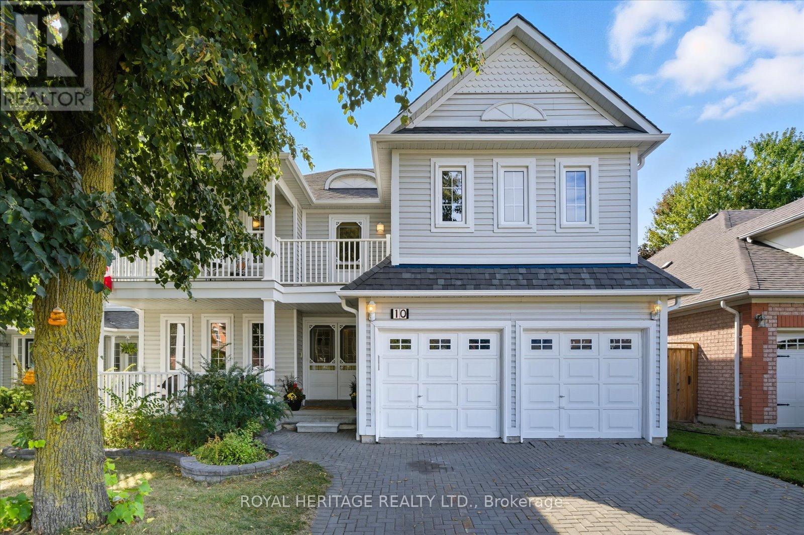 10 Watford St, Whitby, ON L1M 1C8