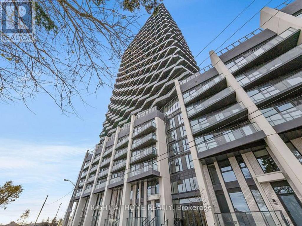 2303 36 Zorra St, Toronto, ON M8Z 0G5