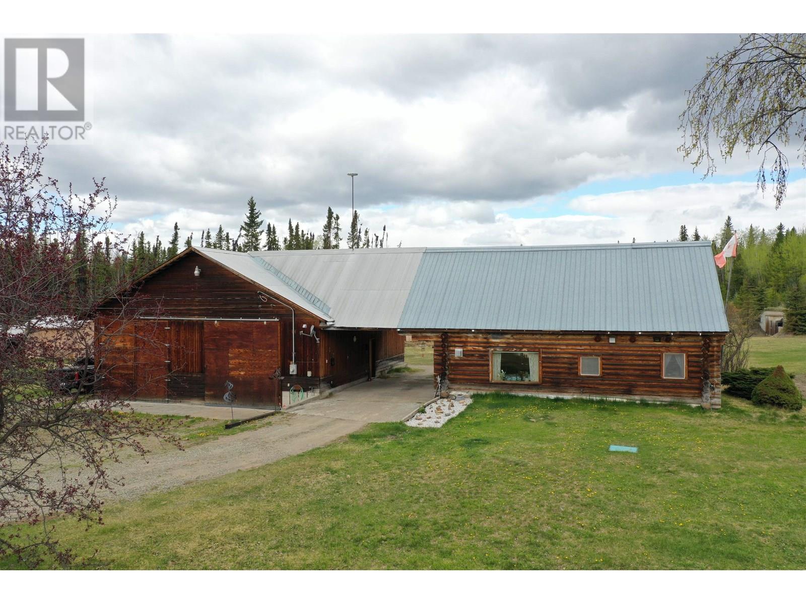 492 Yetta Rd, Quesnel, BC V2J 3H9