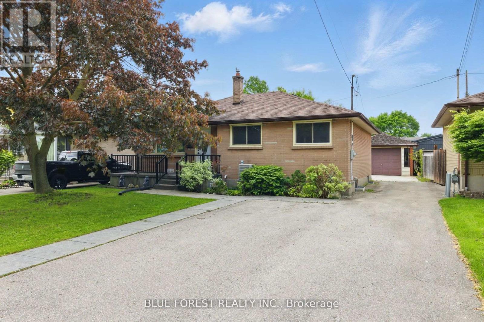 197 Atkinson Blvd, London, ON N5W 4Z5