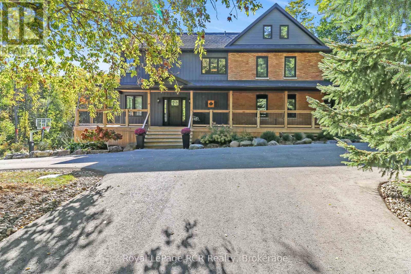 3 Holly Ct, Collingwood, ON L9Y 5G5