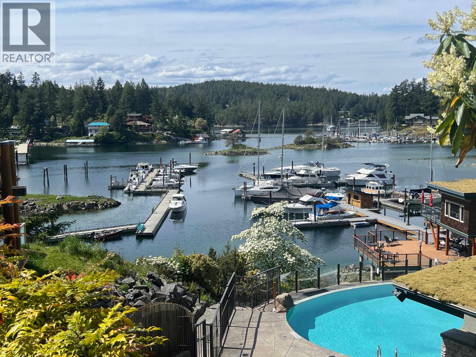 12849 Lagoon Road Unit 1d, Madeira Park, BC V0N 2H0