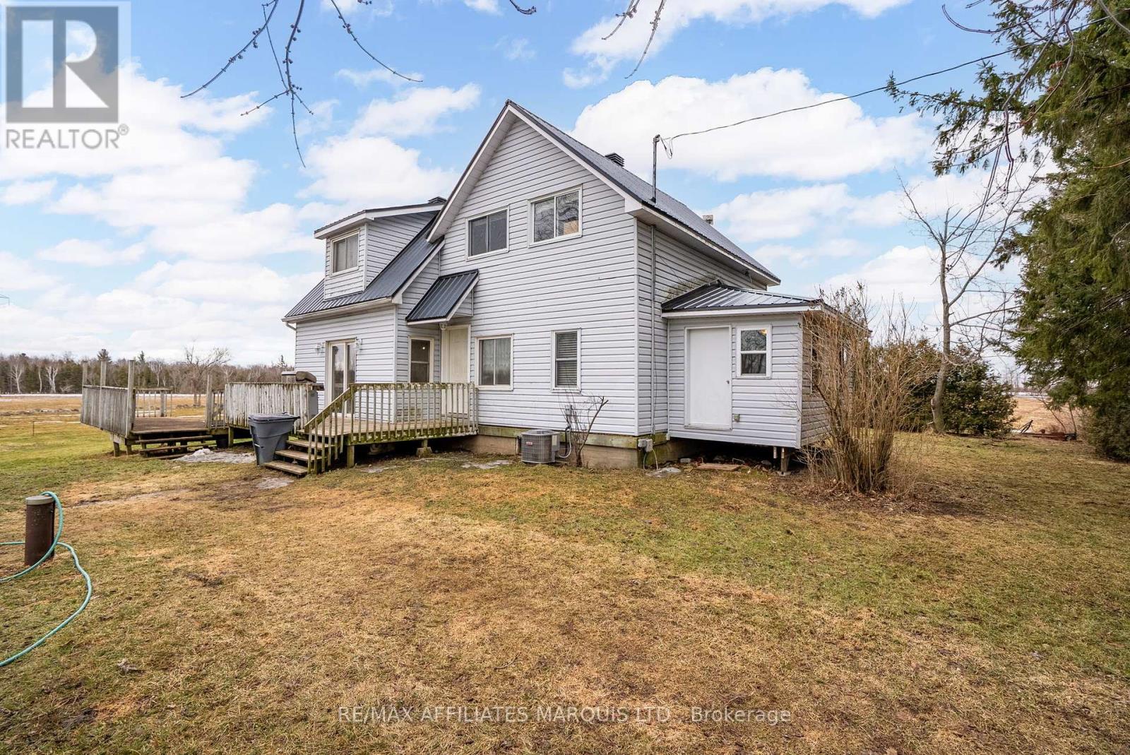 16172 Rush City Rd, North Stormont, ON K0C 1V0