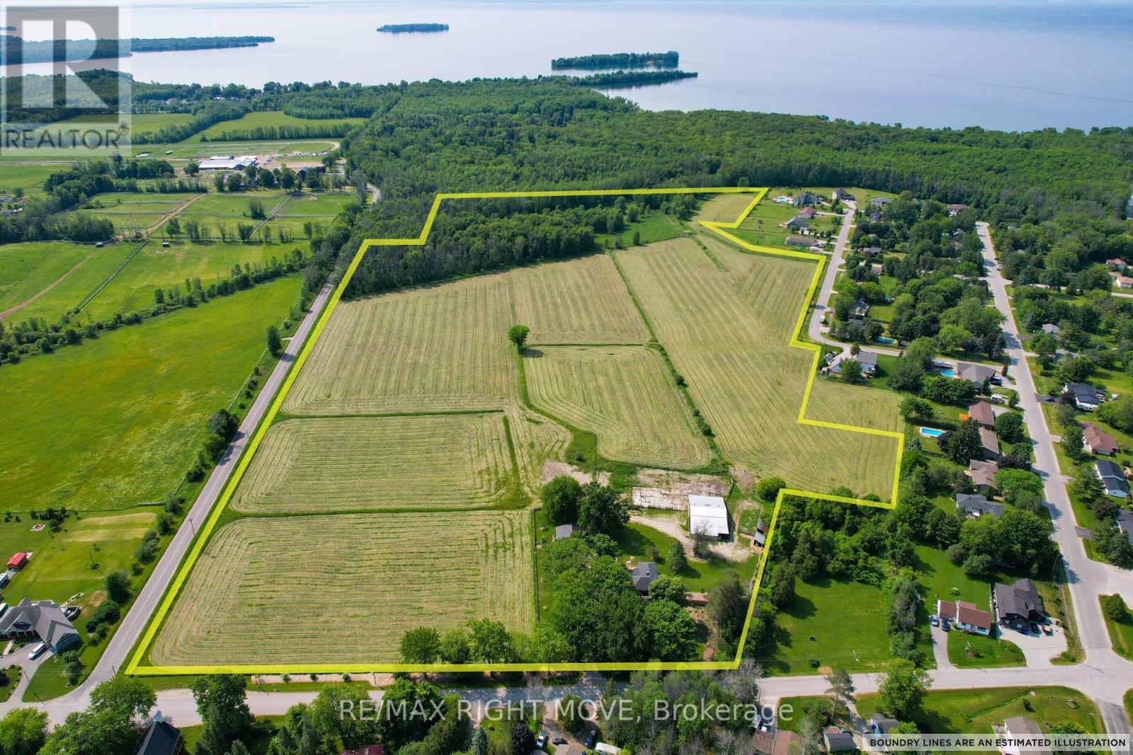 51 Balsam Rd, Ramara, ON L3V 6H7