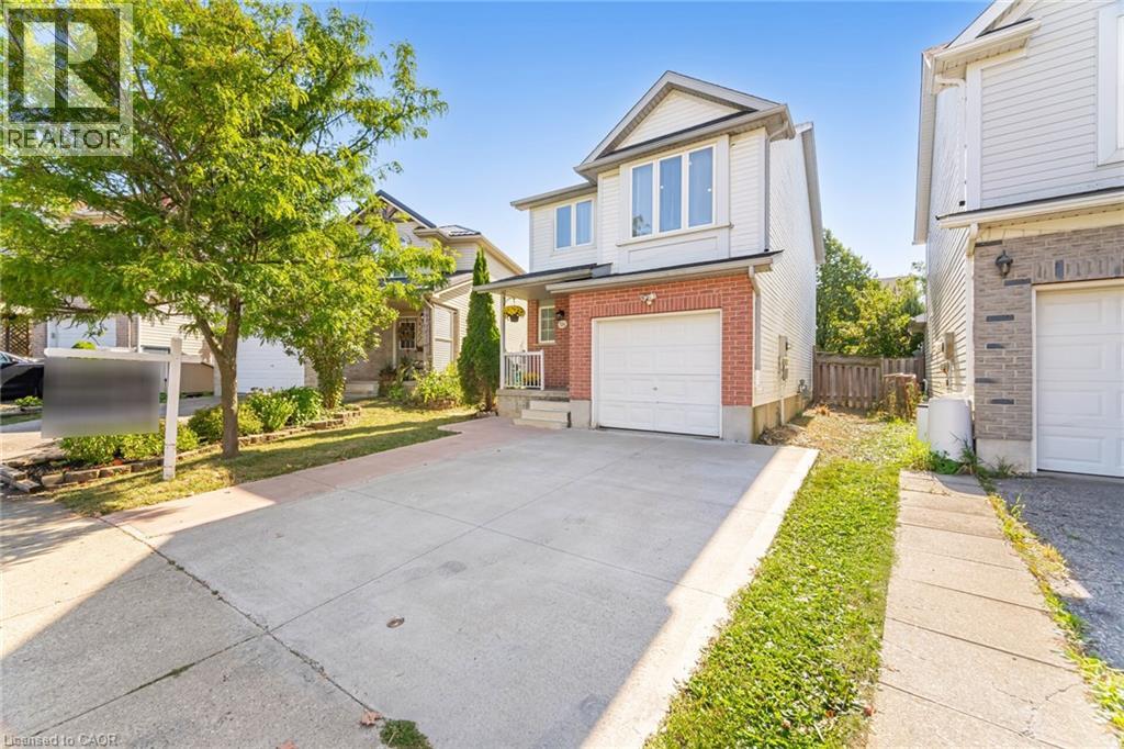 525 Chablis Dr, Waterloo, ON N2T 2Y1
