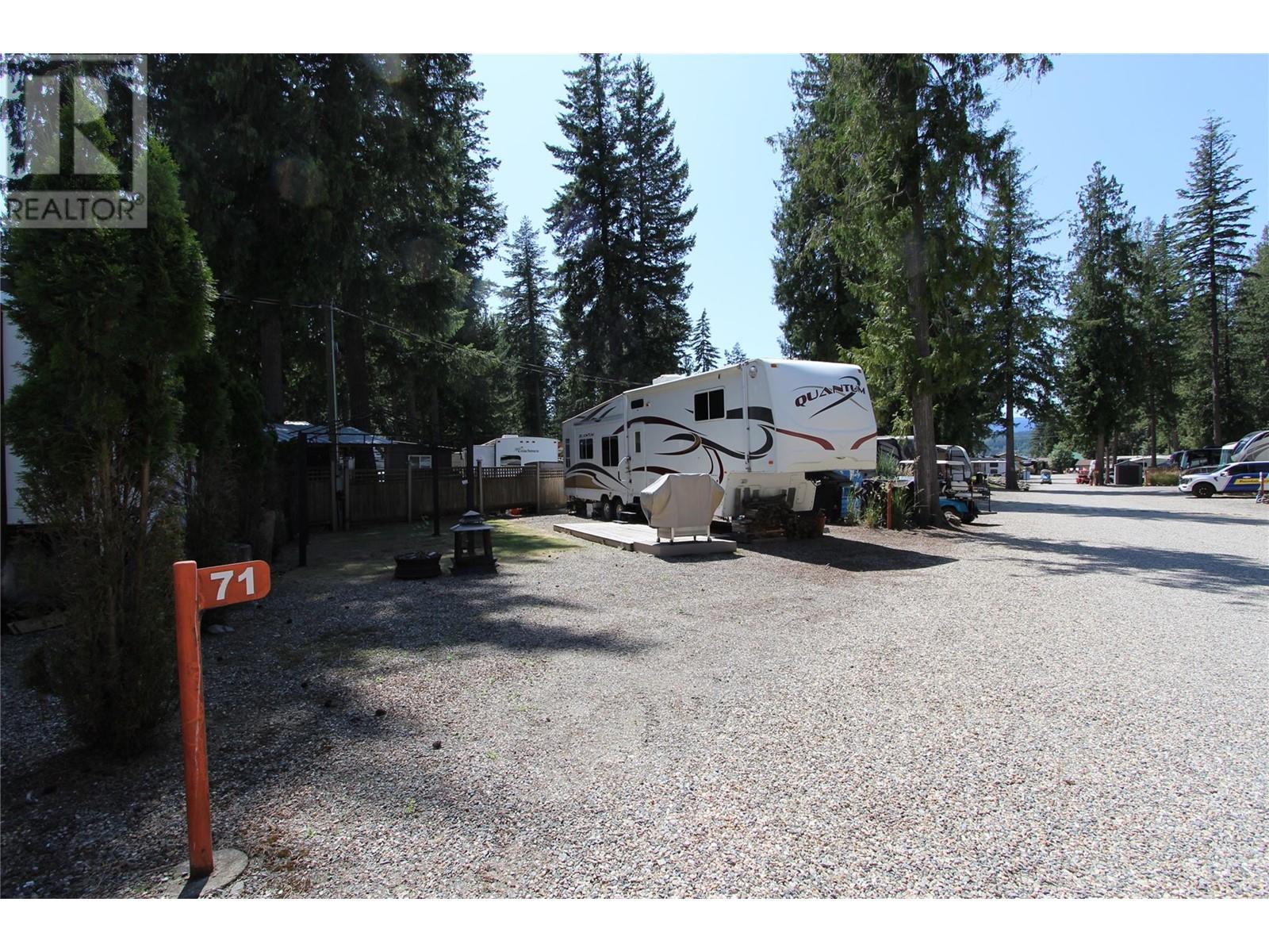 6853 Squilax Anglemont Road Unit 71, Magna Bay, BC V0E 1M7