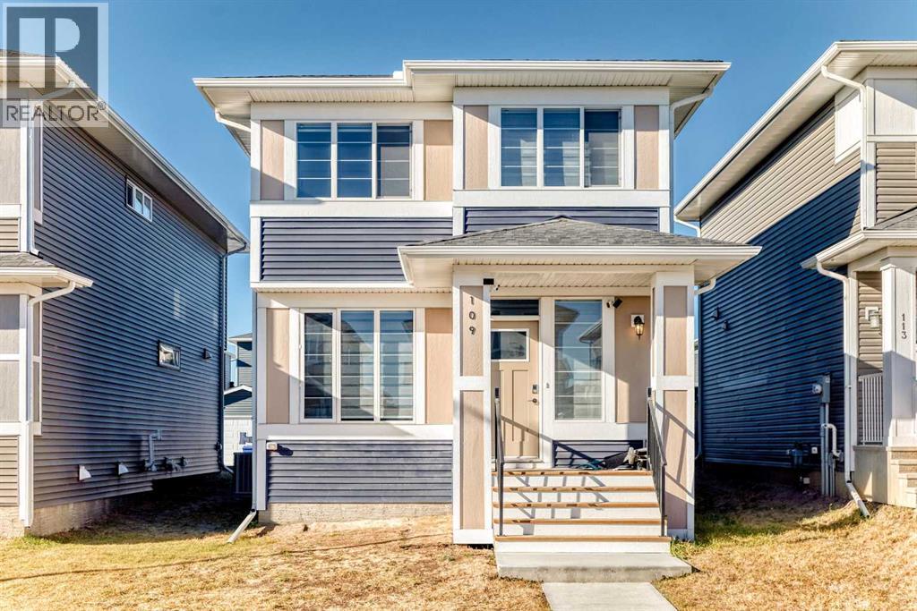 109 Chelsea Gln, Chestermere, AB T1X 2P5