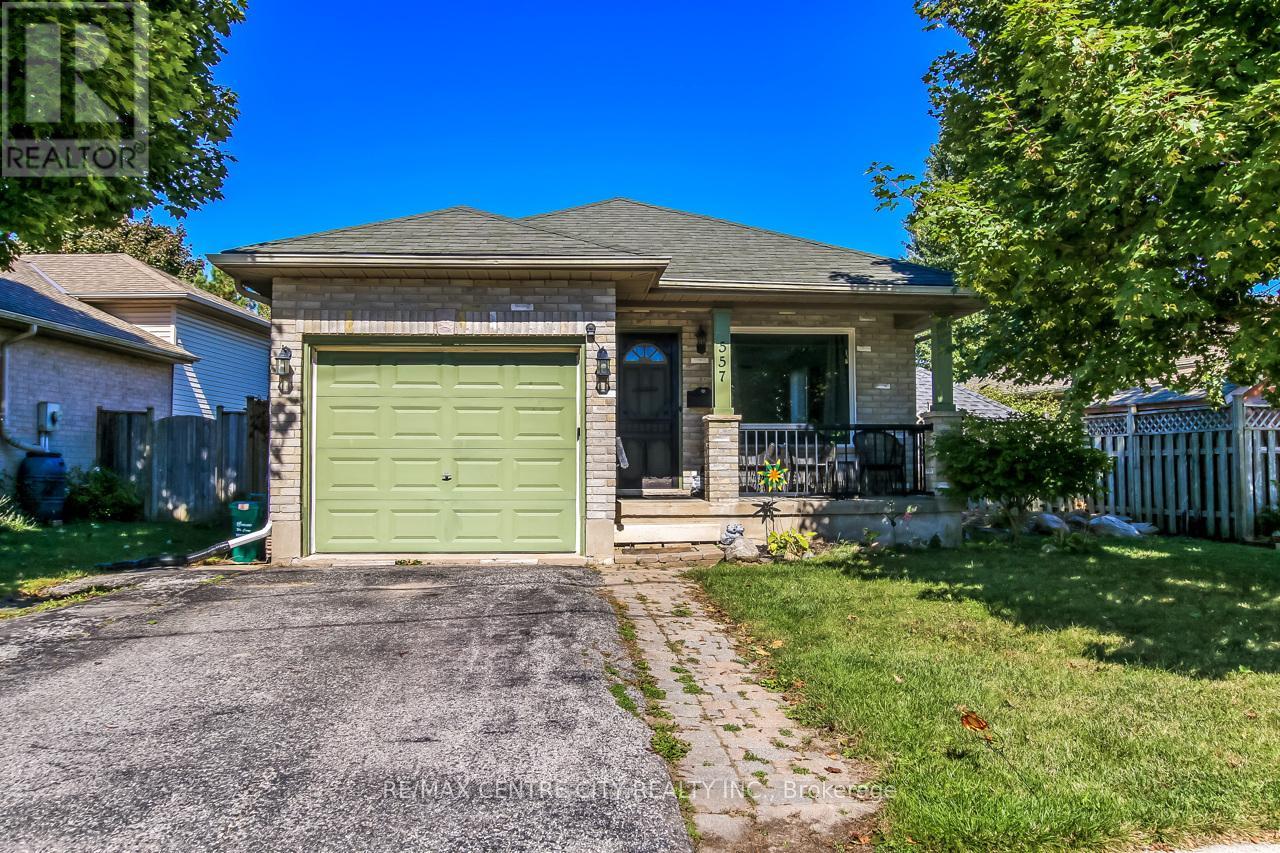 557 Wellington St, St. Thomas, ON N5R 6G2