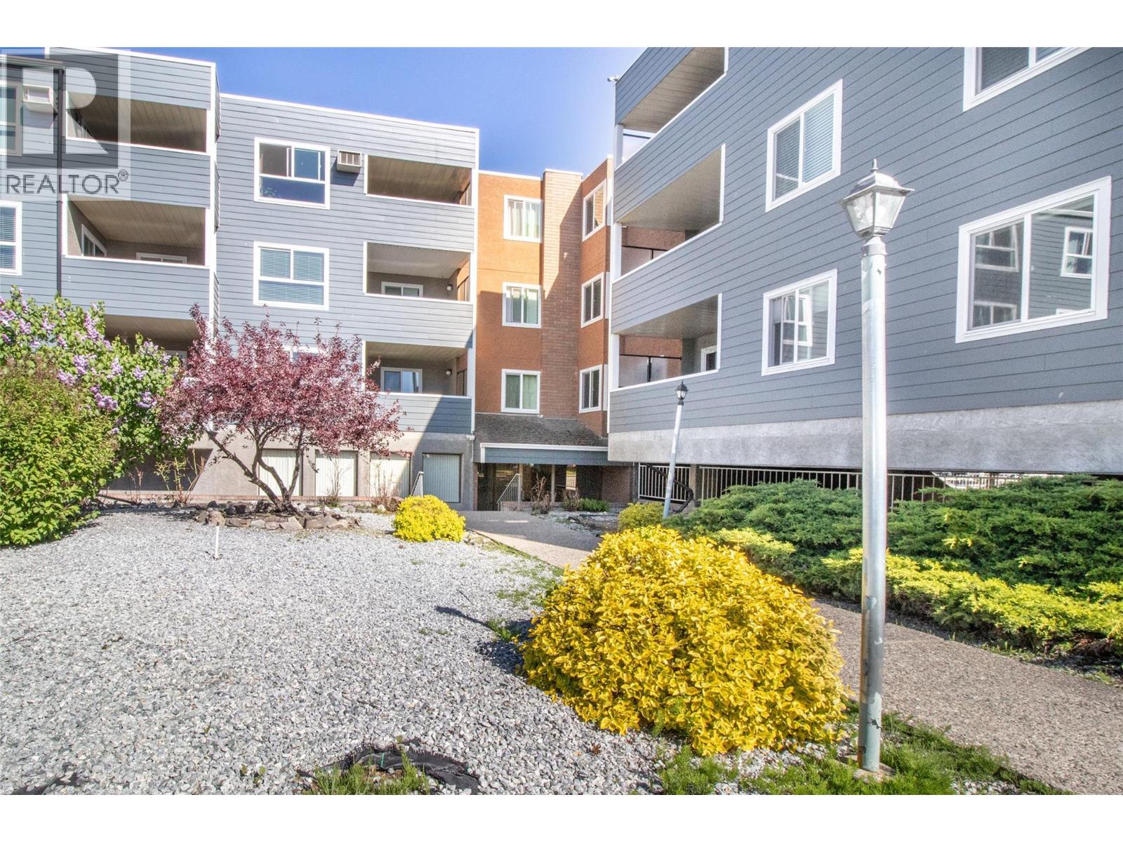 1685 Ufton Court Unit 110, Kelowna, BC V1Y 8G7