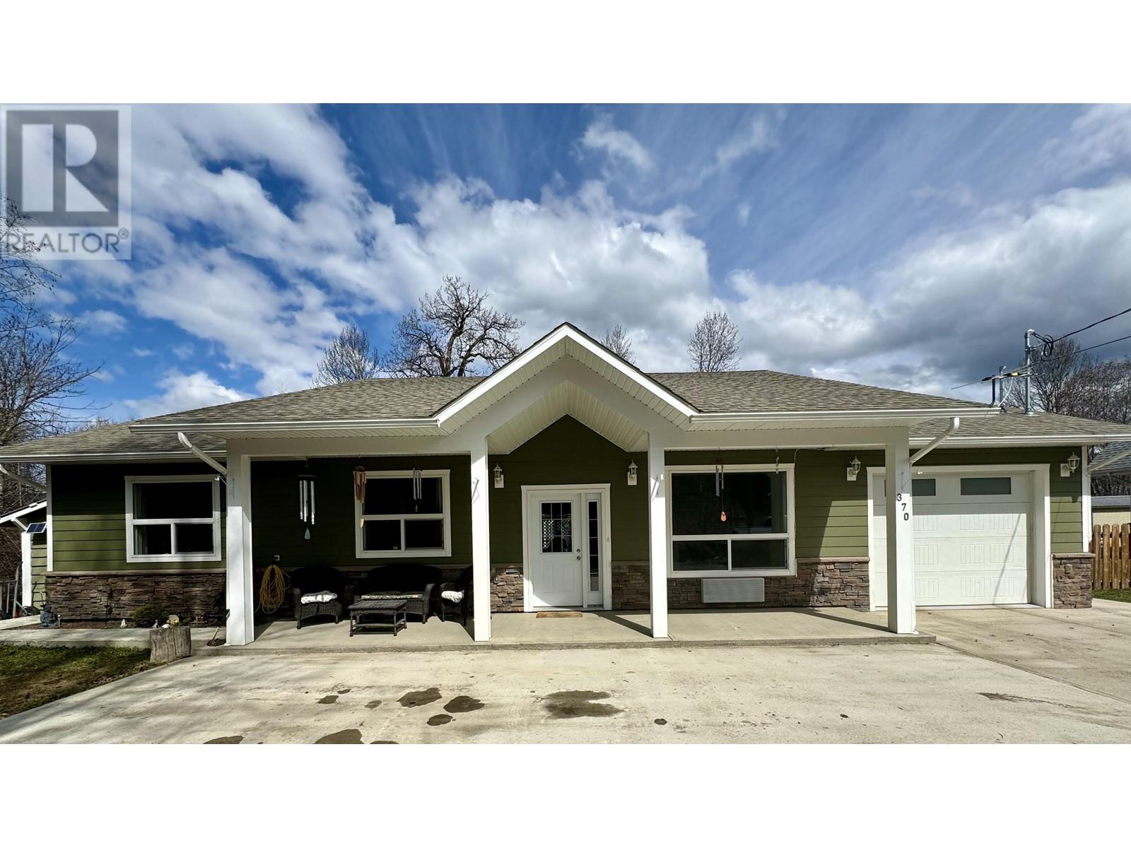 370 Connolly St, Fort St. James, BC V0J 1P0 MLS R2878827 Houseful