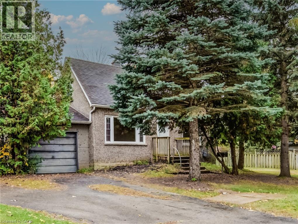 341 Clyde Rd, Cambridge, ON N1R 1L4