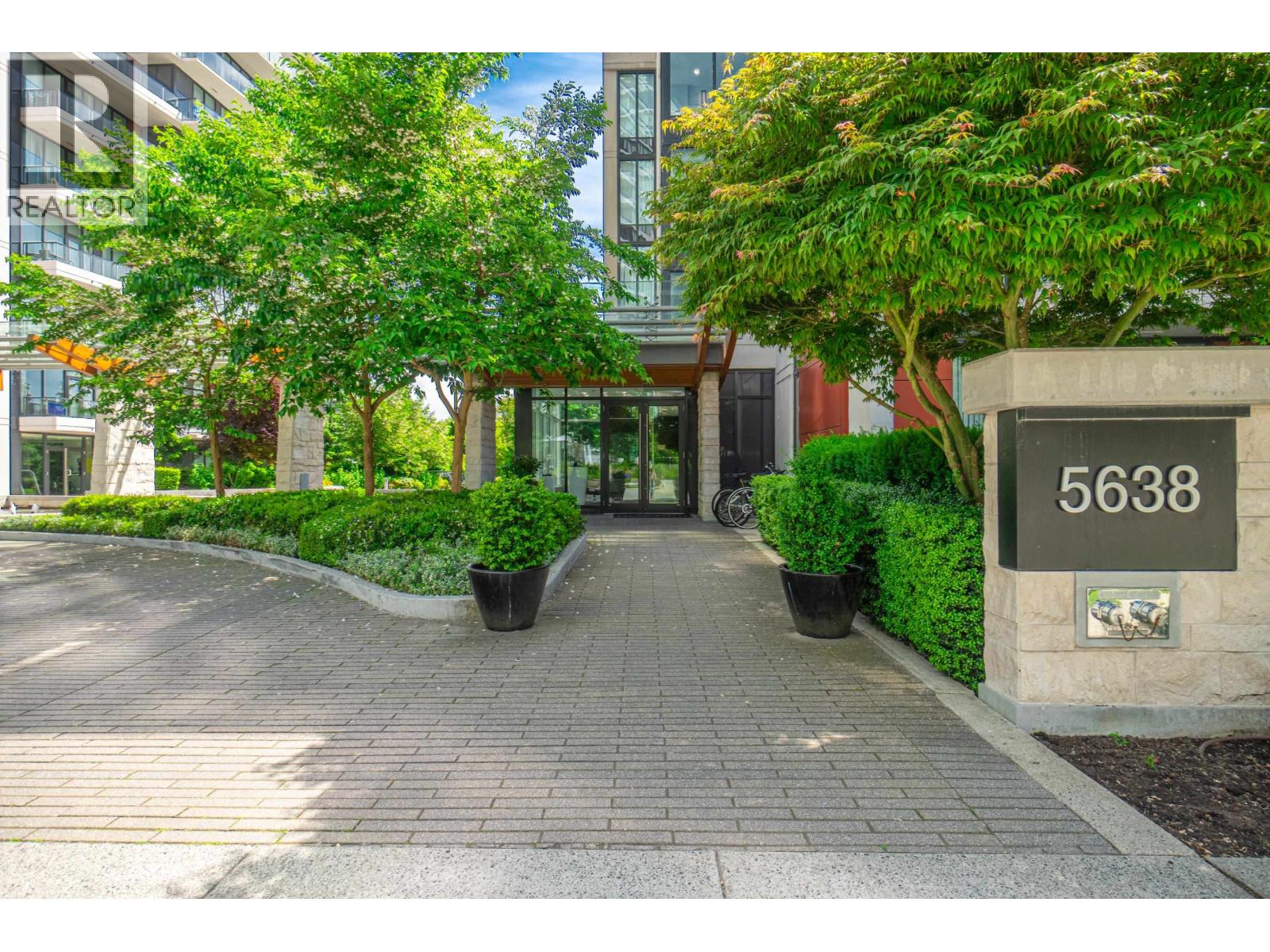 5638 Birney Avenue Unit 210, Vancouver, BC V6S 0H8