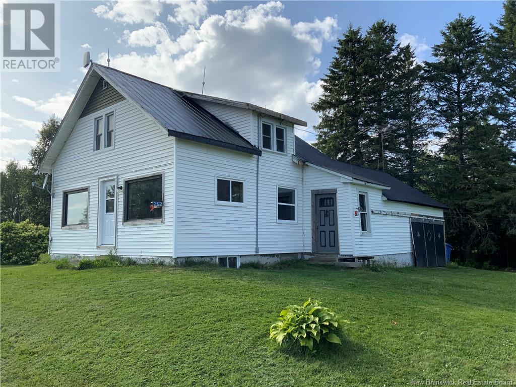 262 Bennetts Lake Rd, Rosedale, NB E7M 3A2