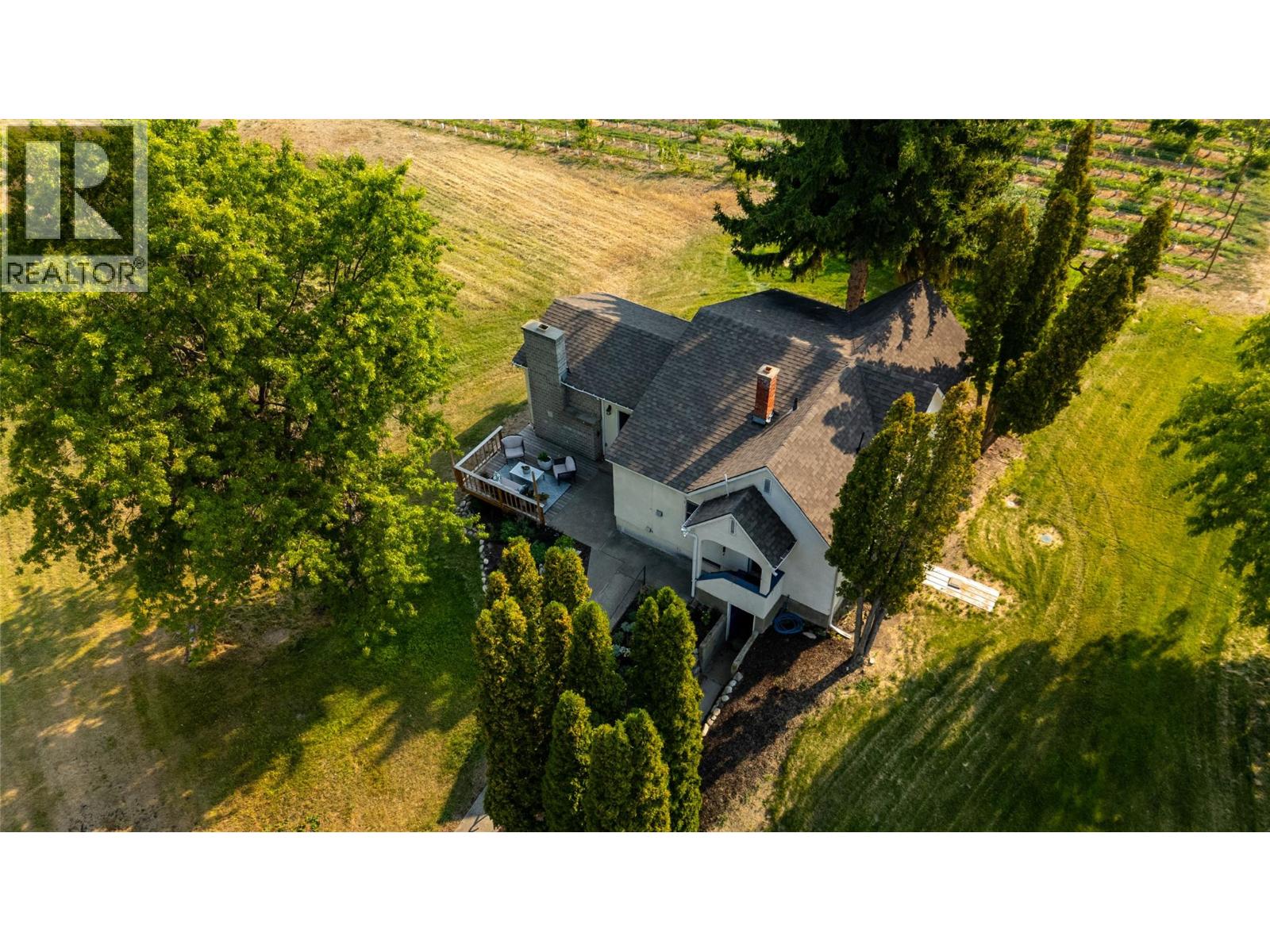 1275 Munson Ave, Penticton, BC V2A 8T1