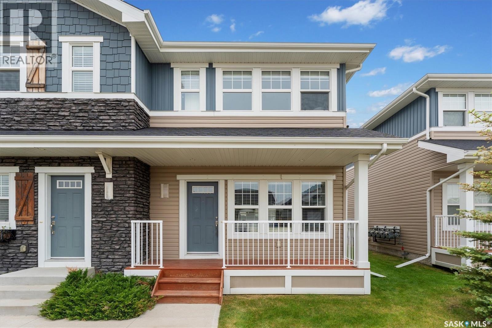 1129 Kolynchuk Link, Saskatoon, SK S7T 0X5