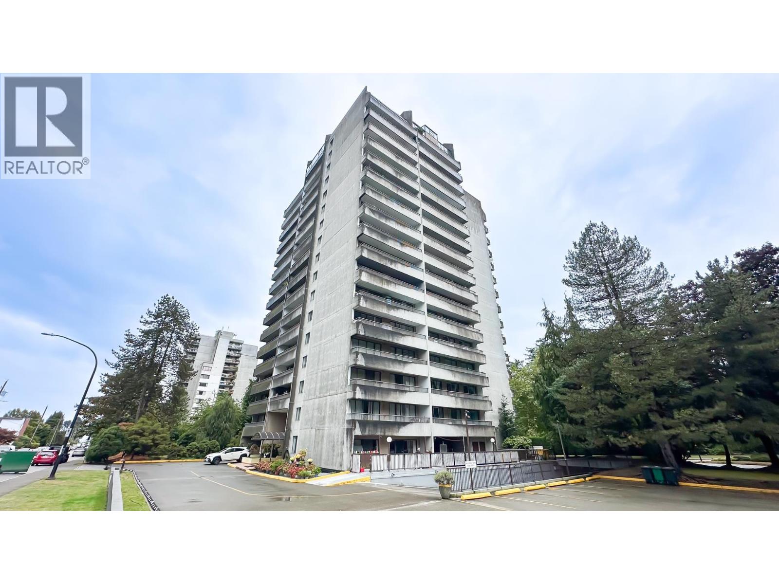 6595 Willingdon Avenue Unit 502, Burnaby, BC V5H 4E5