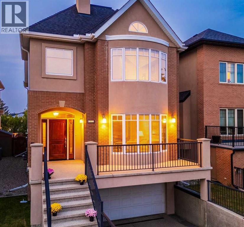 24 Aspen Meadows Grn SW, Calgary, AB T3H 5J9