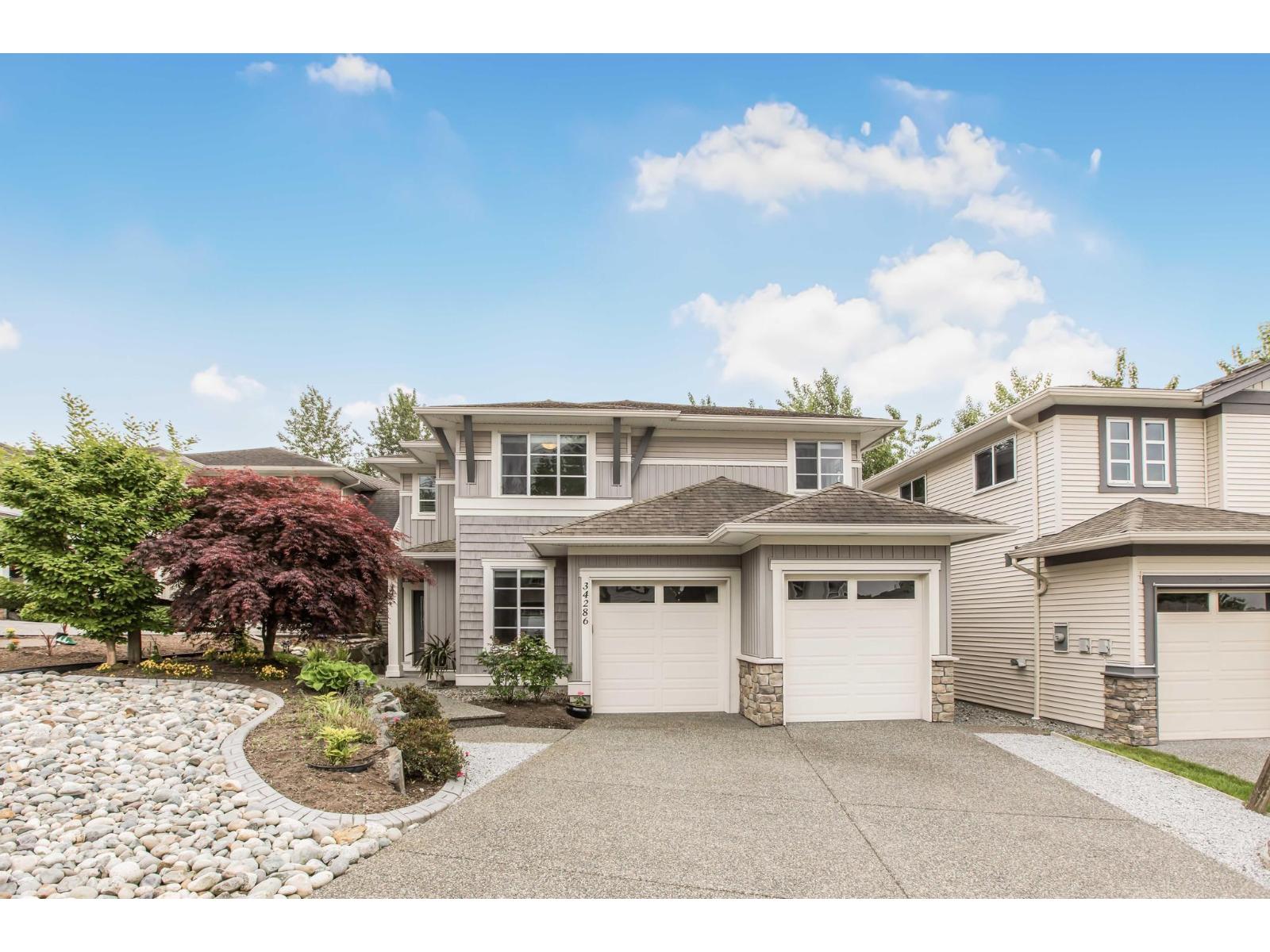 34286 Lukiv Ter, Abbotsford, BC V2S 0E5