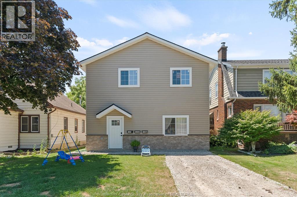 1329 St Anne St, Tecumseh, ON N8N 1T8