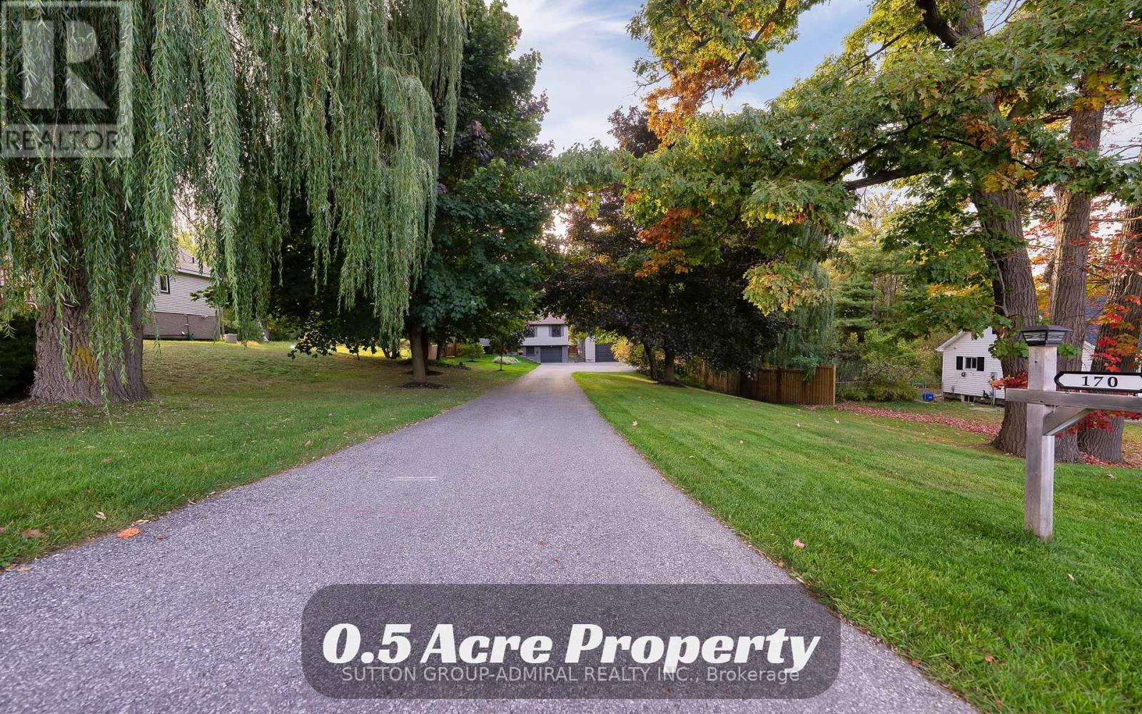 170 Patterson Rd, Barrie, ON L4N 3W4