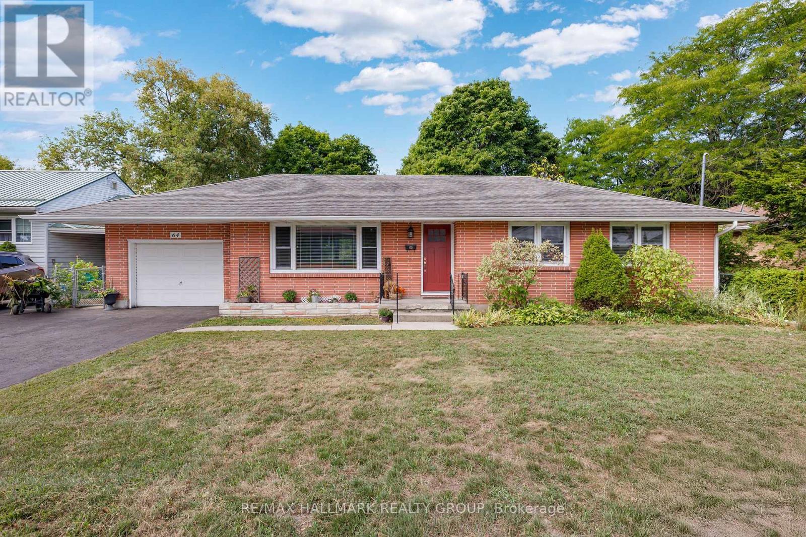 64 Ferguson Dr, Brockville, ON K6V 4R1