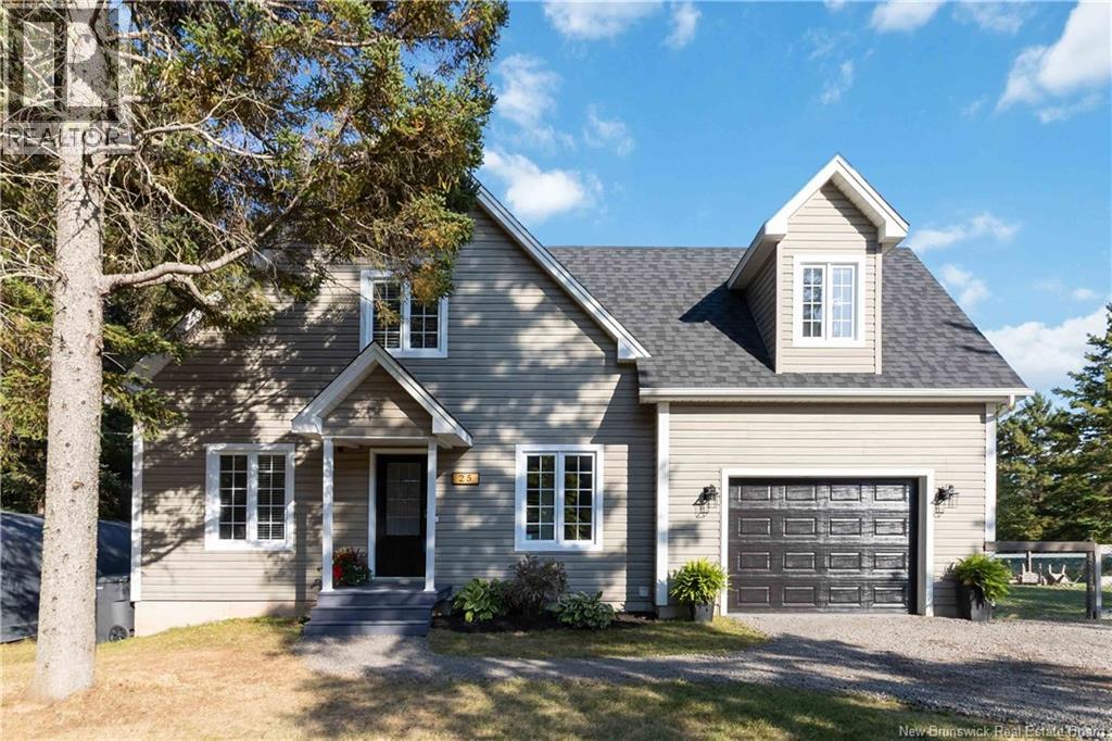 25 Bocage St, Shediac River, NB E4R 1C4