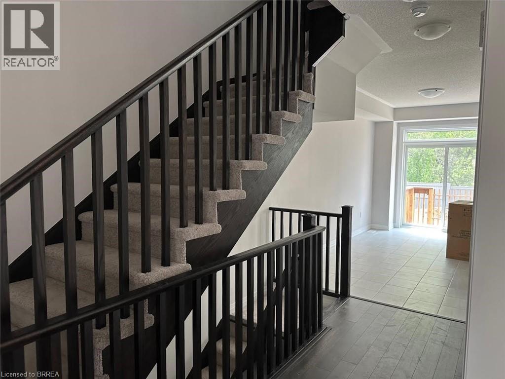 585 Colborne Street Unit 1304, Brantford, ON N3S 0K4