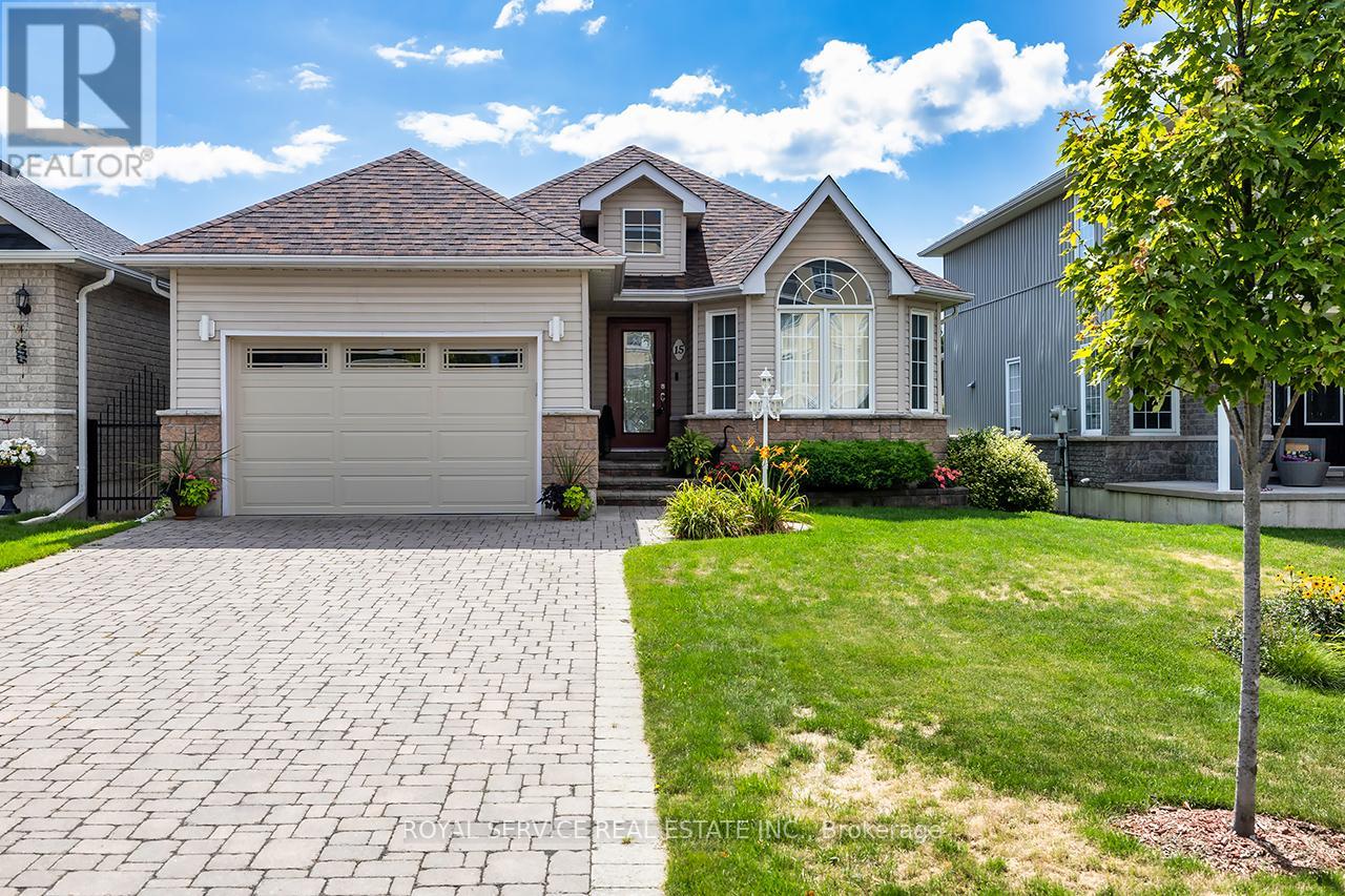 15 Bloom Ave, Clarington, ON L1B 1N7