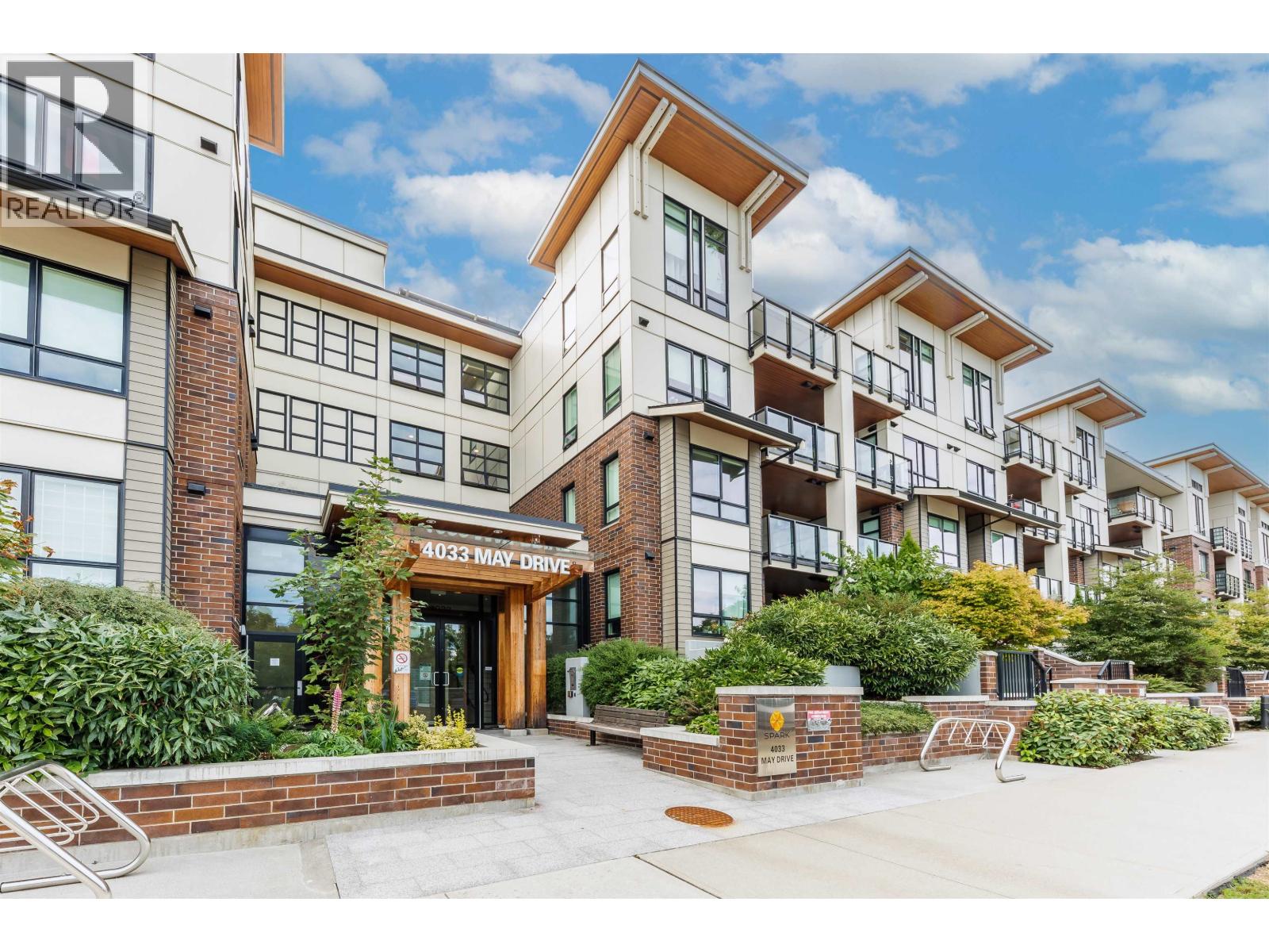 4033 May Drive Unit 315, Richmond, BC V6X 0T3