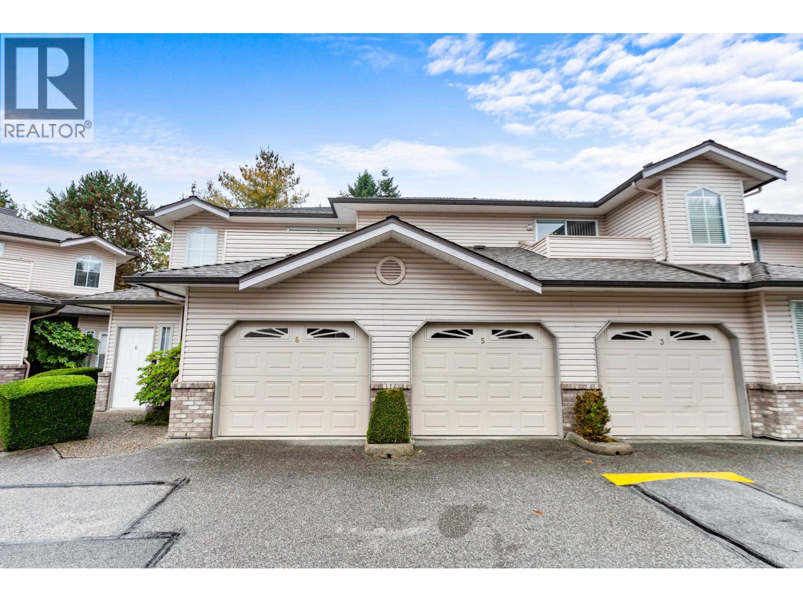 19060 Ford Road Unit 5, Pitt Meadows, BC V3Y 2M2