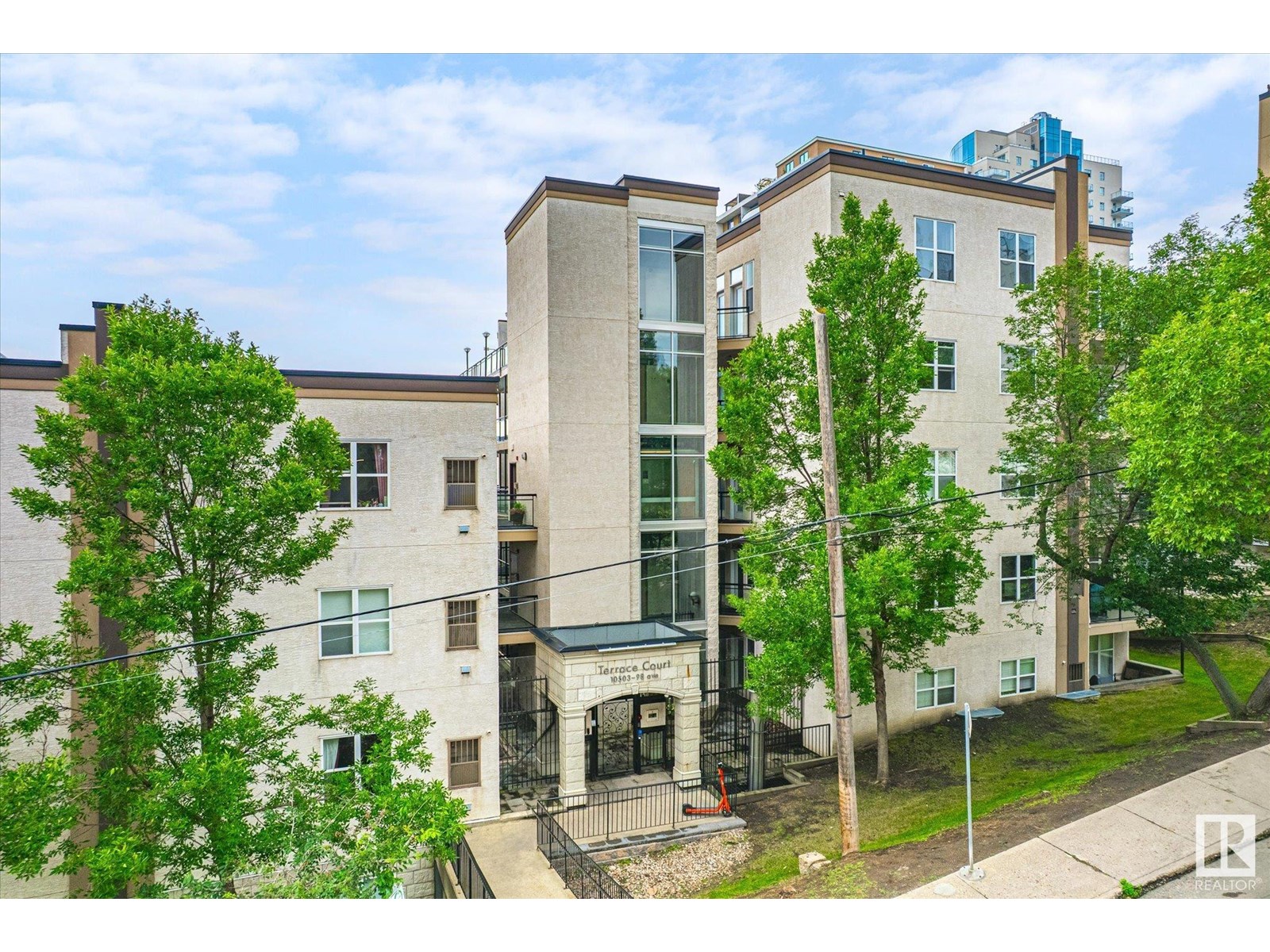 10503 98 Avenue Northwest #511, Edmonton, AB T5K 0B2