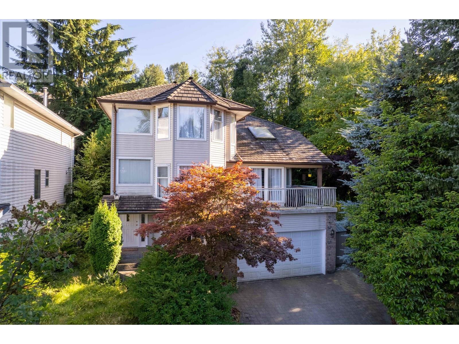 1038 Windward Dr, Coquitlam, BC V3C 5S6