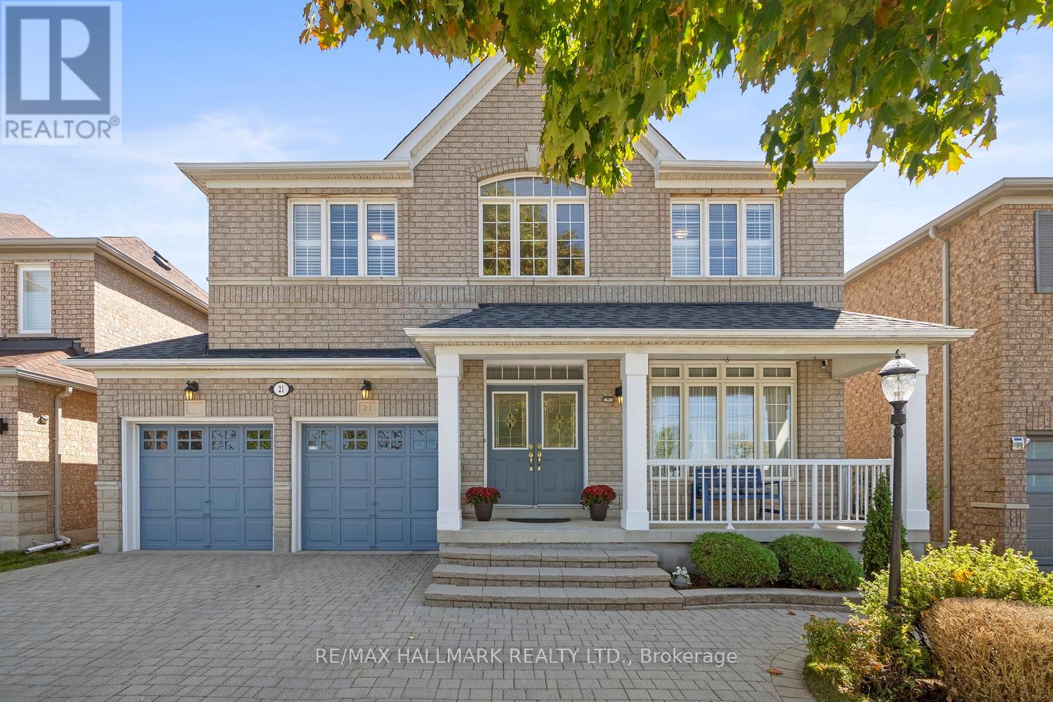 21 Courtfield Cres, Markham, ON L6C 2R8