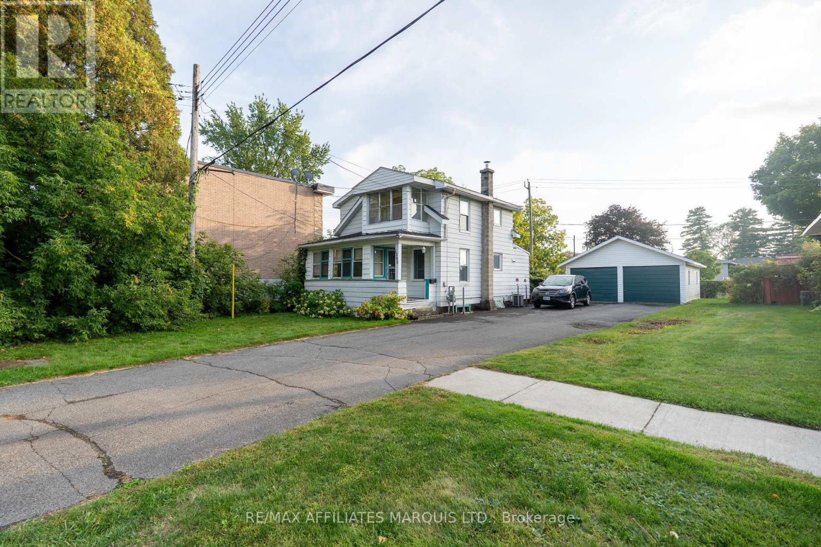 1200 Notre Dame St, Cornwall, ON K6J 4Y6