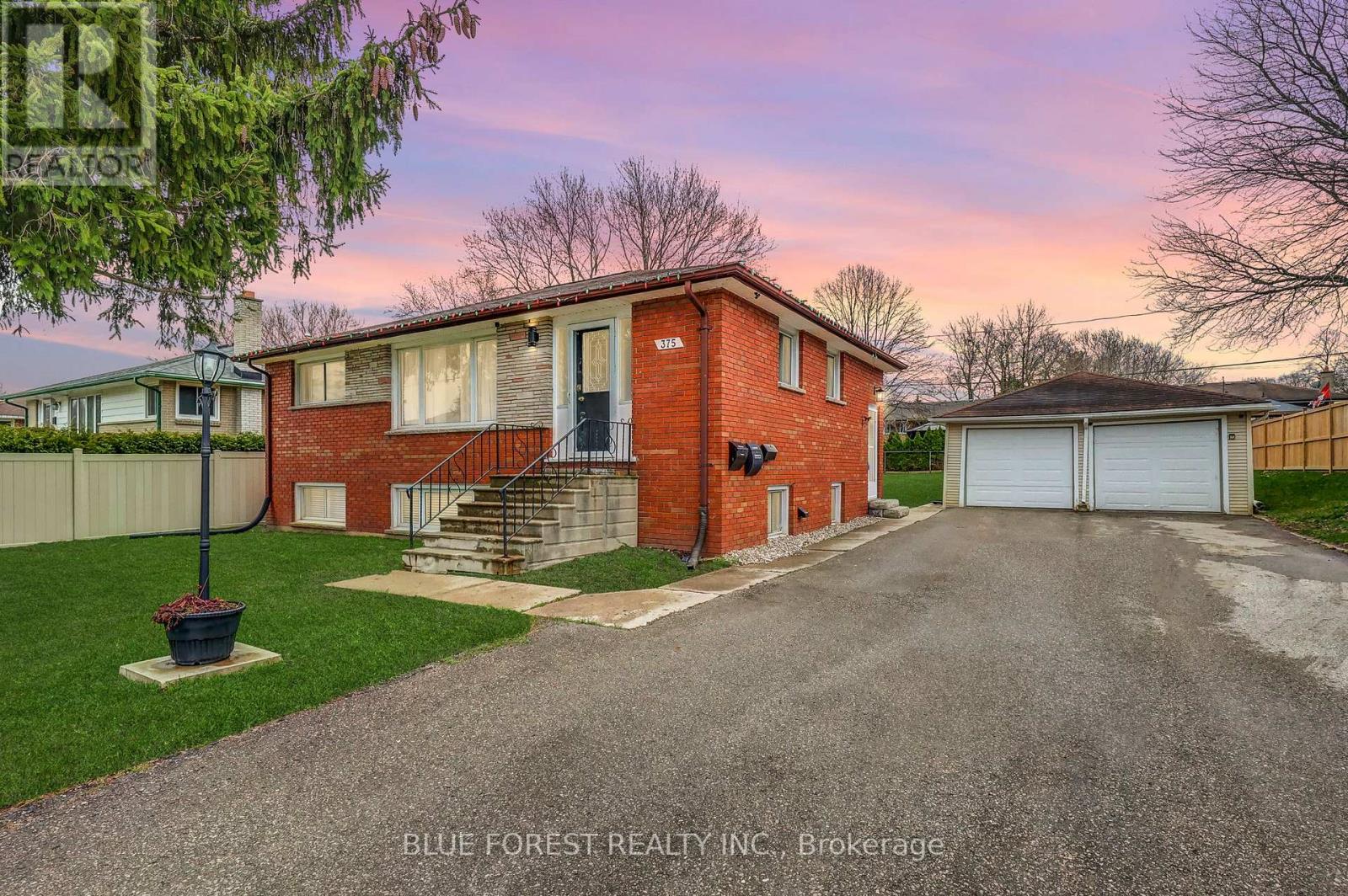 375 Dieppe St, London, ON N5Z 3A7