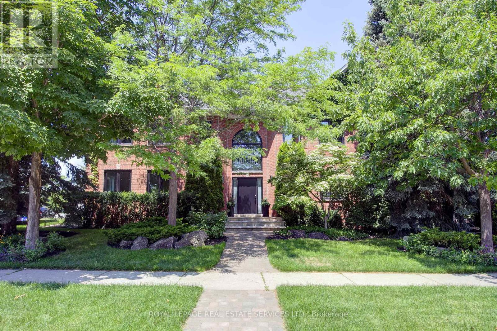 1079 Skyvalley Cres, Oakville, ON L6M 3L2