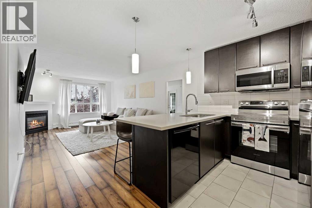 35 Richard Court Sw Unit 437, Calgary, AB T3E 7N9