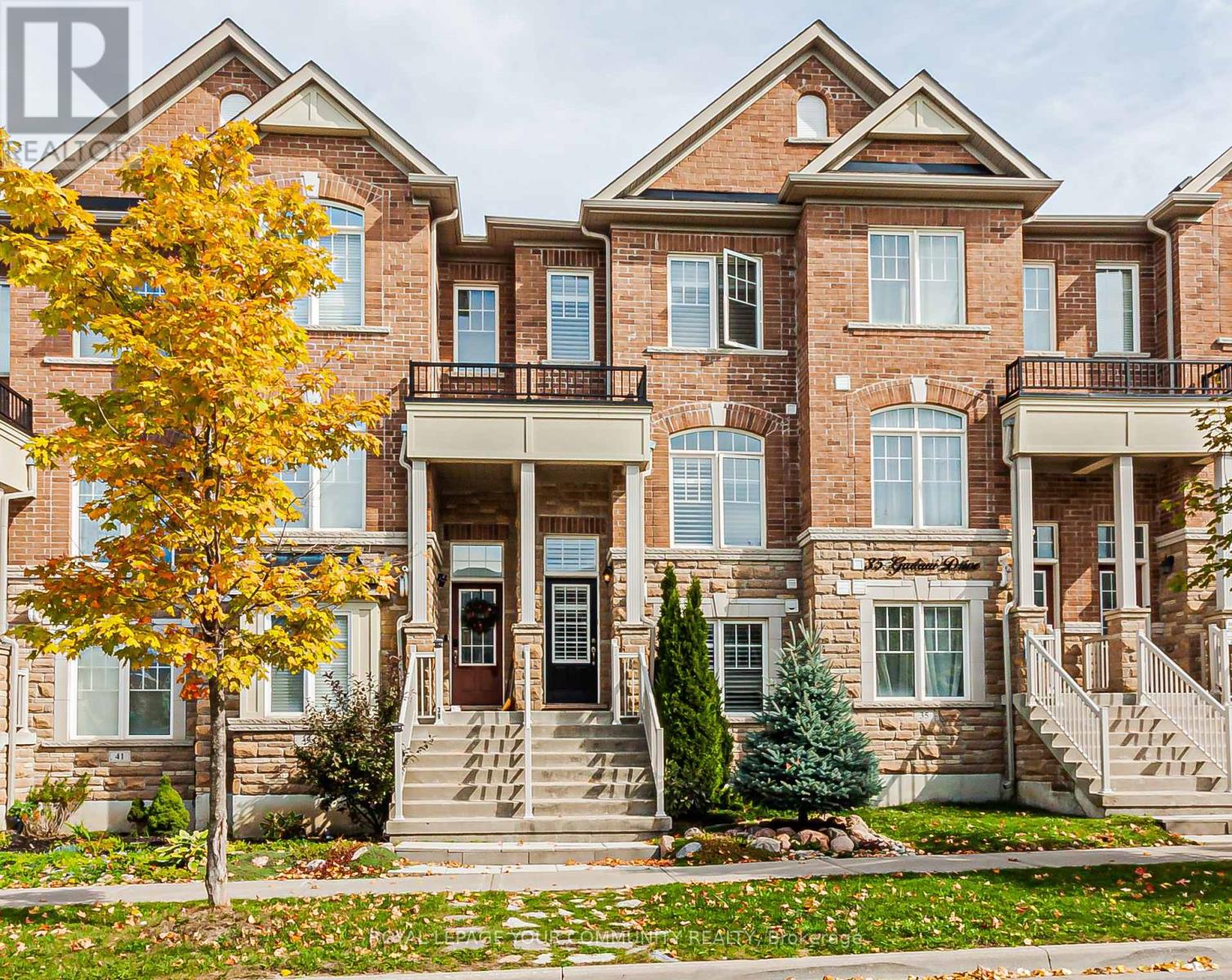 37 Gadani Dr, Markham, ON L3P 3J3