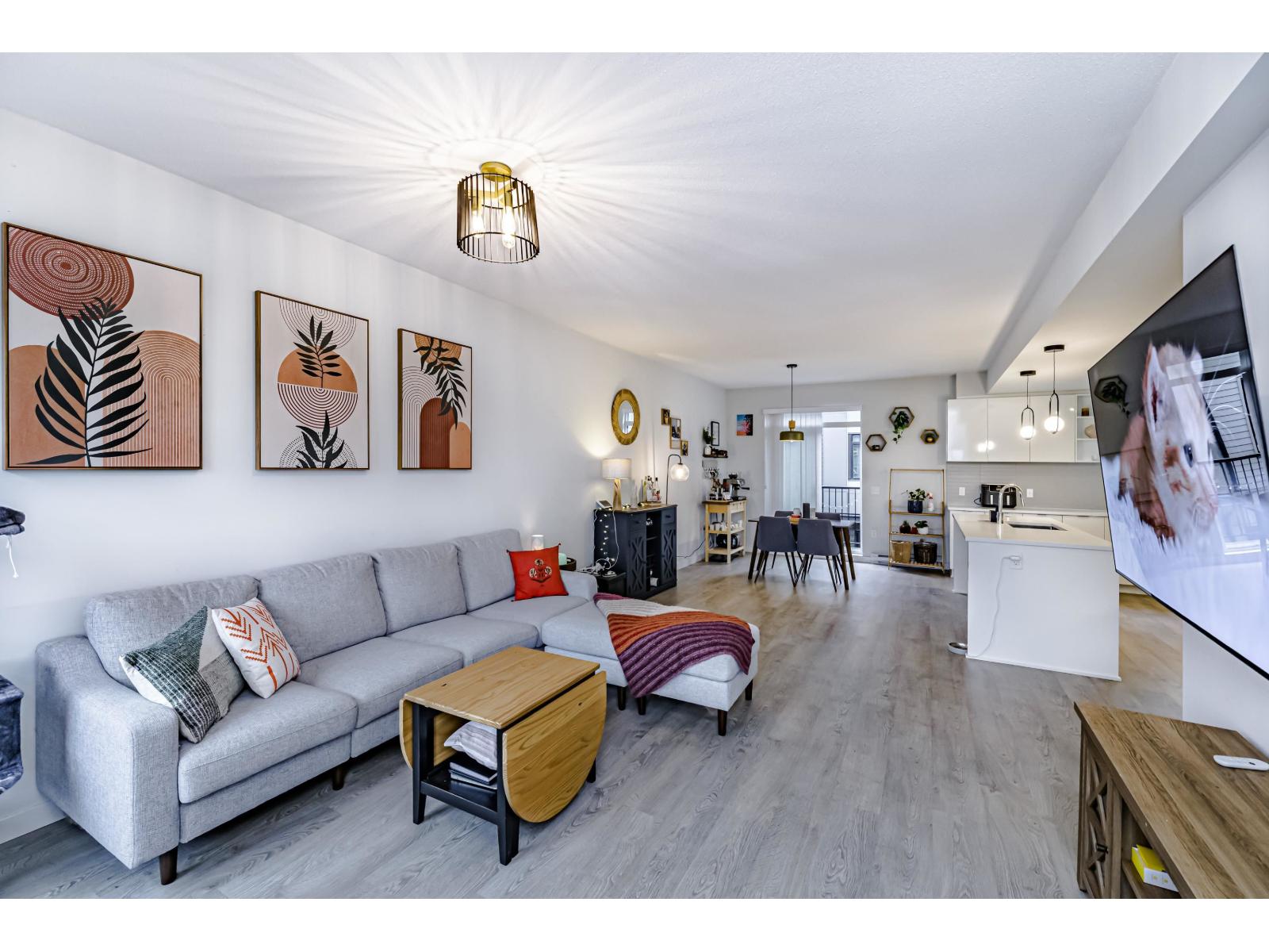 15151 Edmund Drive Unit 3, Surrey, BC V3S 0B2