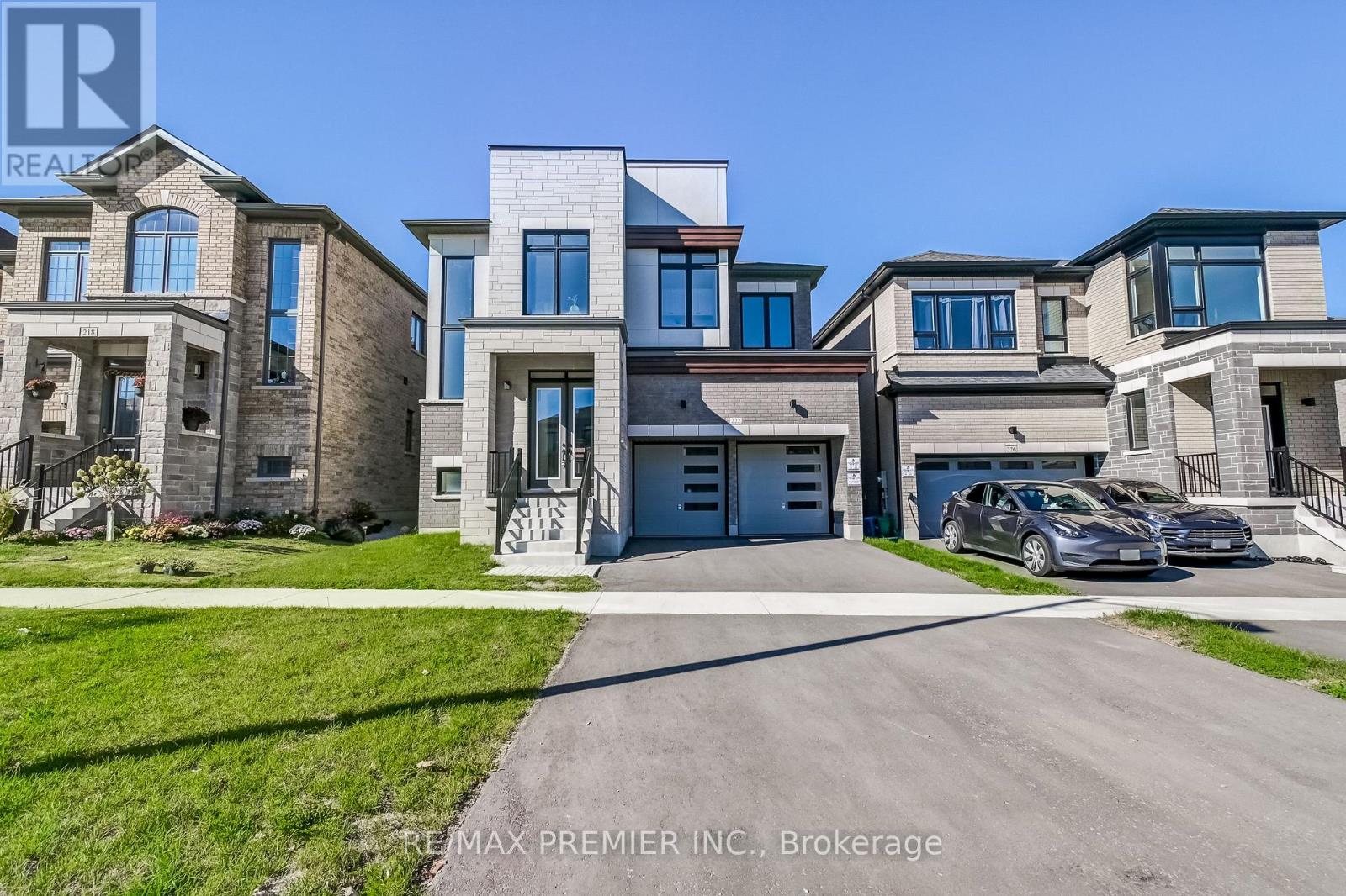 222 Mckean Dr, Whitchurch-stouffville Stouffville, ON L4A 5C2