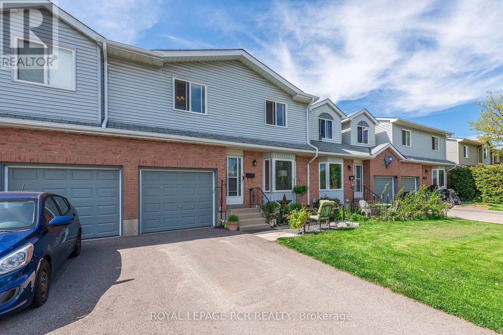 106 90 Lawrence Ave, Orangeville, ON L9W 4J6