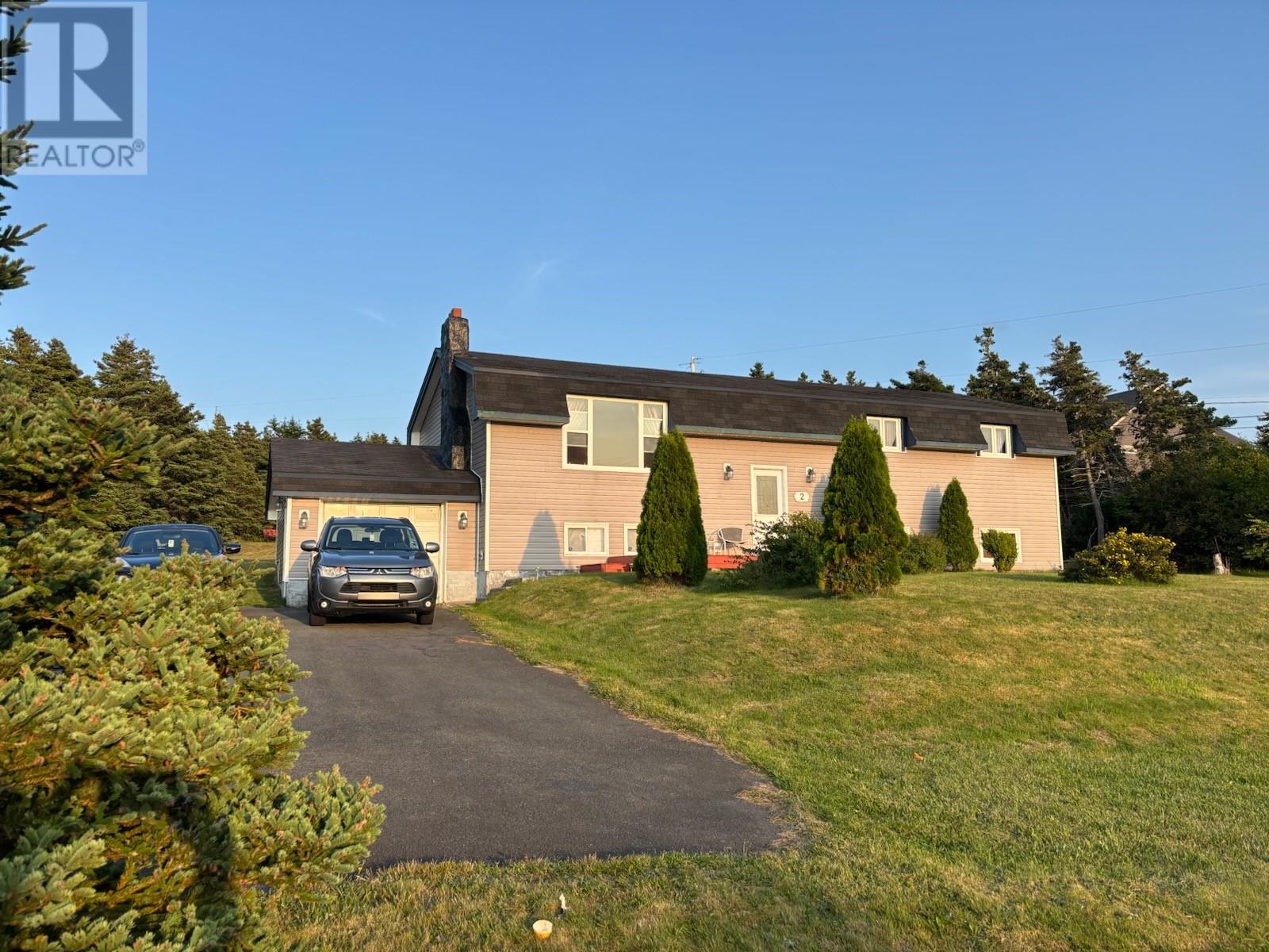2 Hollow Cove Rd, Pouch Cove, NL A0A 3L0