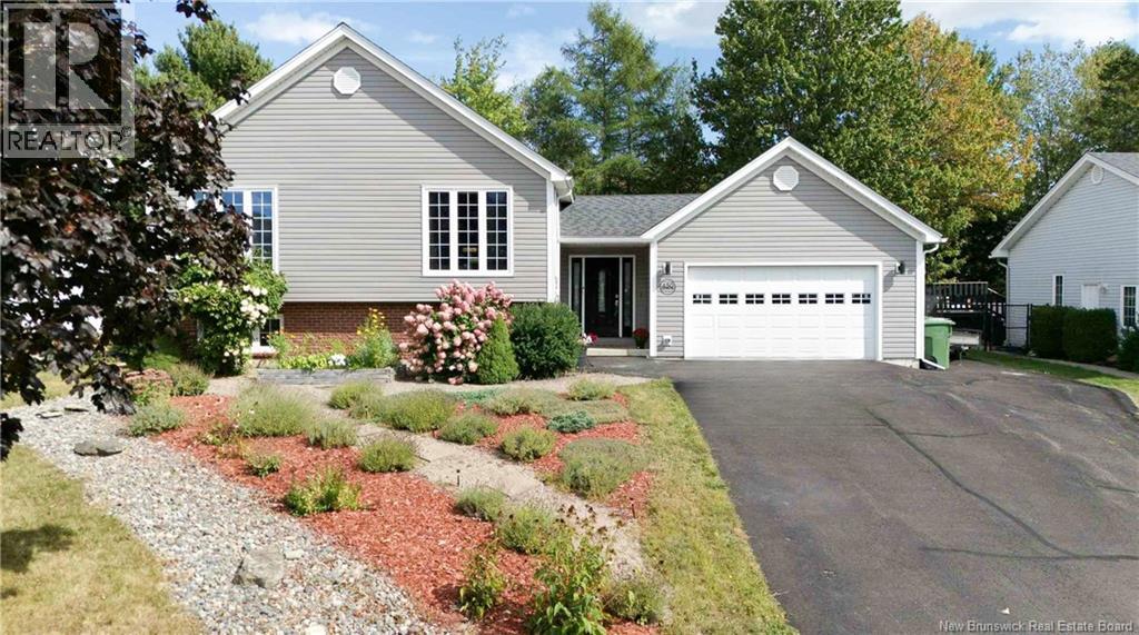 450 Douglas Ave, Fredericton, NB E3A 5T1