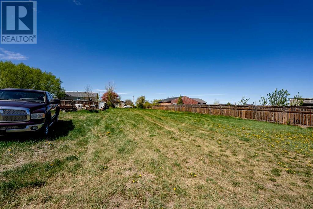 300 Unit 255n #w, Raymond, AB T0K 2S0